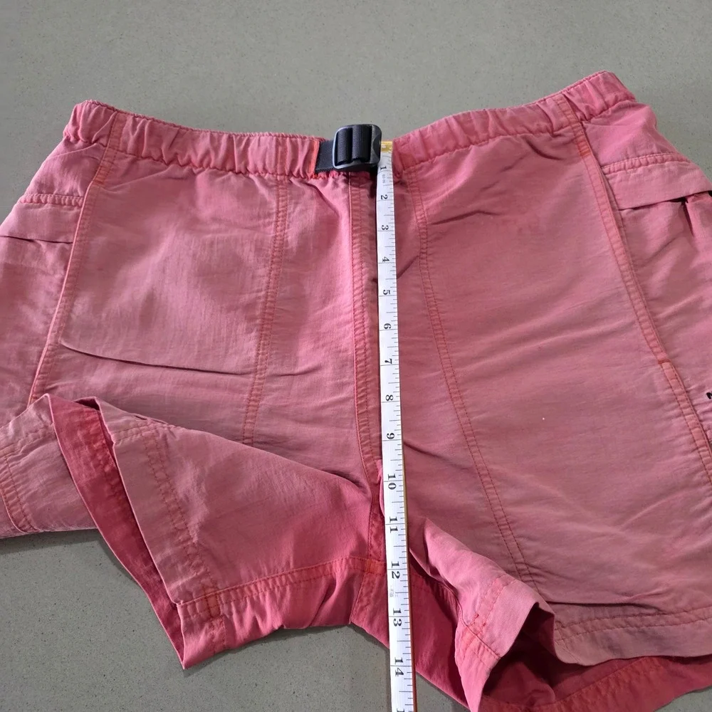 The North Face Mens Pink Belted Hiking Cargo Shorts Size L Utility Outdoor